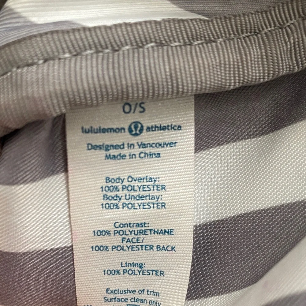 lululemon athletica Black Unisex Duffel Bag - Picture 14 of 16